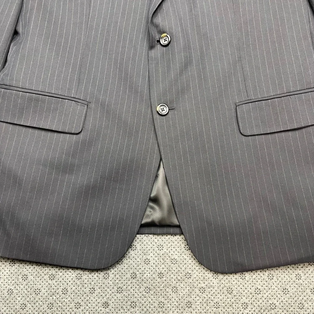 NEW Merona Mens‎ Pinstripe Suit Set 44R Blazer 36x32 Pants Charcoal Gray 2 Piece